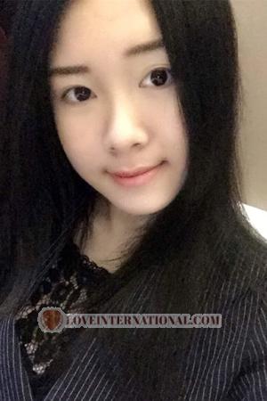 166092 - ZeNa Age: 33 - China