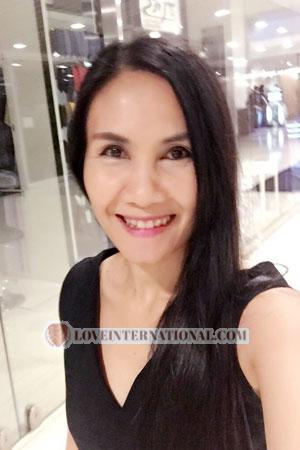 180207 - Wannapa (Am) Age: 48 - Thailand