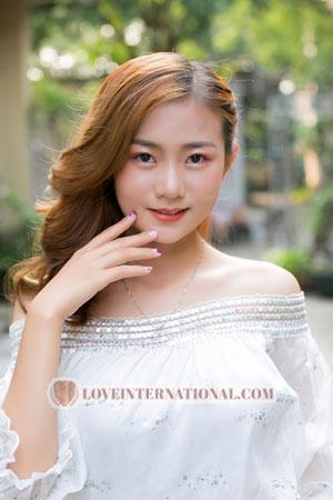 182429 - Yuanyuan Age: 25 - China