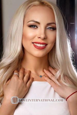 186470 - Elena Age: 42 - Ukraine