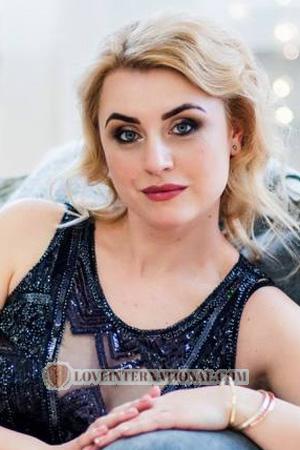 216414 - Oksana Age: 38 - Ukraine